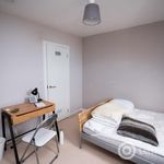 Rent 4 bedroom flat in Aberdeen