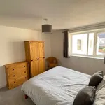 Rent 3 bedroom flat in North East England