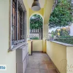 Affitto 3 camera casa di 80 m² in Milan