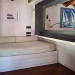 Rent 3 bedroom house of 140 m² in Cagliari