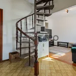 Rent 4 bedroom house of 155 m² in Vila Nova de Gaia