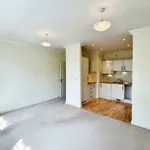 Rent 2 bedroom flat in Canterbury