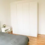 Miete 2 Schlafzimmer wohnung von 786 m² in Berlin