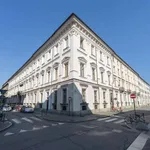 Affitto 2 camera appartamento di 72 m² in Turin