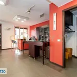 Affitto 4 camera appartamento di 127 m² in Catania