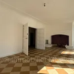 Rent 5 bedroom apartment of 131 m² in Nîmes