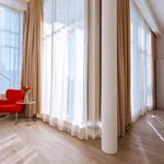 Rent 1 bedroom apartment of 45 m² in München