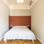 Rent 1 bedroom apartment of 60 m² in milan