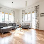 Rent 2 bedroom apartment of 85 m² in Split