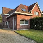 Rent 3 bedroom house of 342 m² in Heusden