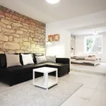 Pronajměte si 1 ložnic/e byt o rozloze 82 m² v Prague