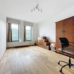 Appartement de 157 m² avec 3 chambre(s) en location à Ottignies-Louvain-la-Neuve