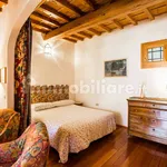 Rent 1 bedroom apartment of 40 m² in Florence