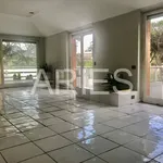 Rent 5 bedroom house of 260 m² in Rome