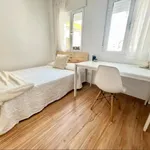 Alquilar 3 dormitorio apartamento en Seville