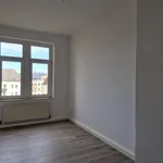 Lichtdurchflutete neu sanierte 5 Zimmer Wohnung mit modernem Bad