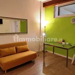 Affitto 2 camera appartamento di 58 m² in Bari