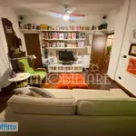 Rent 4 bedroom apartment of 100 m² in Genoa