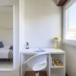 Rent a room in lisbon