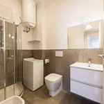 Rent 1 bedroom apartment of 60 m² in florence