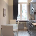 Miete 3 Schlafzimmer wohnung von 55 m² in Frankfurt