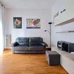 Rent 2 bedroom apartment of 45 m² in Milan