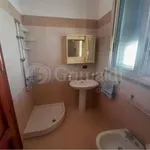 Rent 5 bedroom house of 130 m² in Avola