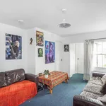 Rent 6 bedroom flat in London