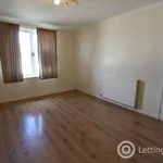 Rent 2 bedroom flat in Aberdeen