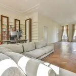 Rent 8 bedroom house of 388 m² in Vondelparkbuurt