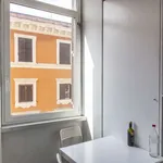 Rent a room of 210 m² in rome