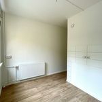 Miete 4 Schlafzimmer wohnung von 104 m² in Morgenleite