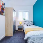 Rent 4 bedroom apartment of 500 m² in Liverpool