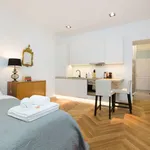 Rent 1 bedroom apartment of 30 m² in Vienna