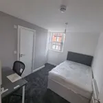 Rent 6 bedroom house in Coventry