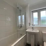 Rent 3 bedroom flat in South West England