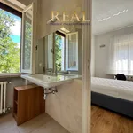 Rent 5 bedroom house of 505 m² in Florence