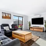 Rent 4 bedroom house of 197 m² in Hobart