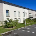 Rent 4 bedroom apartment of 82 m² in Mont-Saint-Aignan