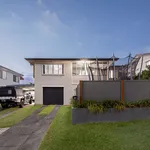 Rent 5 bedroom house in Mount Gravatt East