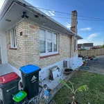 Rent 3 bedroom house in Puketāpapa