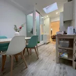 Rent 1 bedroom apartment of 47 m² in Lisbon