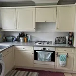 Rent 3 bedroom flat in South East England