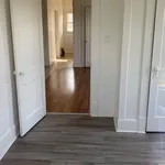 Rent 4 bedroom apartment in Sherbrooke