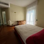 Rent 2 bedroom apartment of 75 m² in Milan