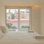 Rent 1 bedroom apartment of 753 m² in Lisbon