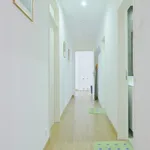 Rent 4 bedroom apartment in Lisbon