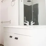 Rent 5 bedroom apartment of 100 m² in lisbon