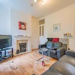 Rent 4 bedroom flat in West Midlands