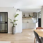 Huur 1 slaapkamer appartement van 592 m² in Amsterdam